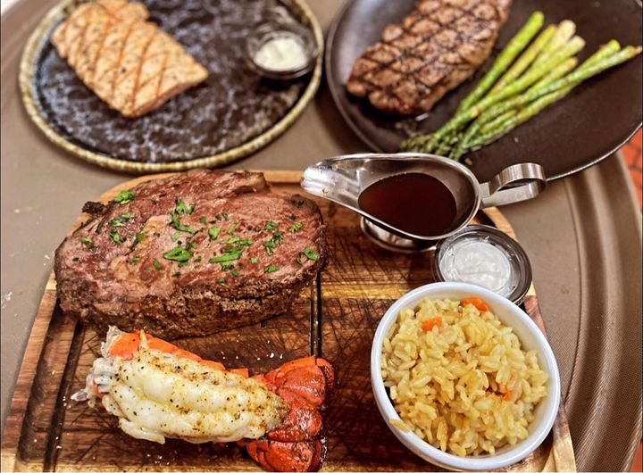 AnguS Calabash Angus Steakhouse and Seafood